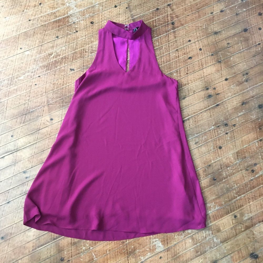 Lulu’s purple shift dress with chocker keyhole neckline